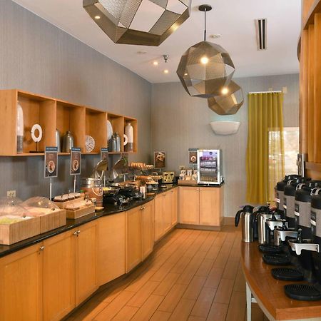 Springhill Suites Des Moines West Вест-Де-Мойн Екстер'єр фото